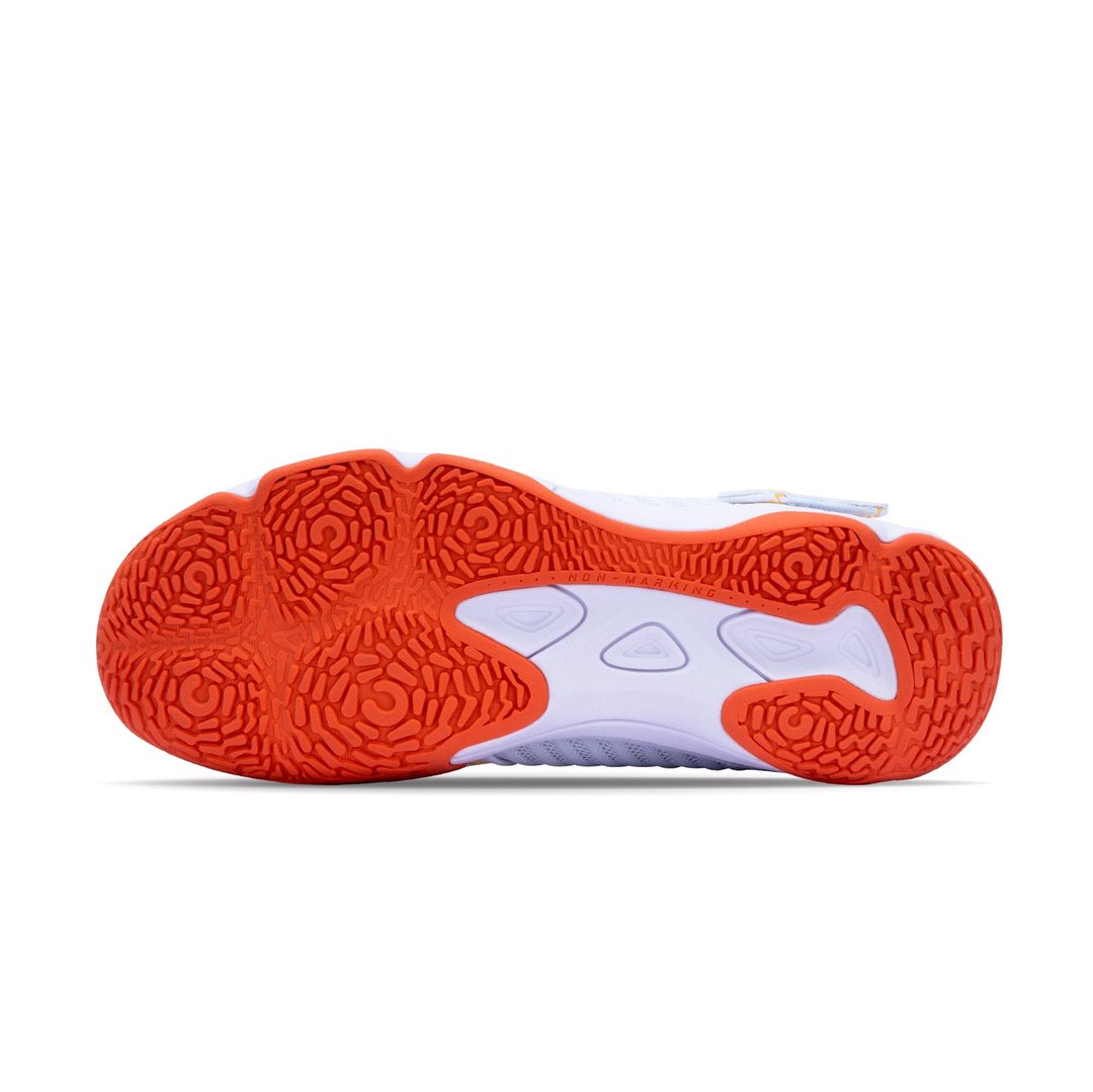 Sole grip with carbon plate of Li-Ning Ranger V Lite Badminton shoes