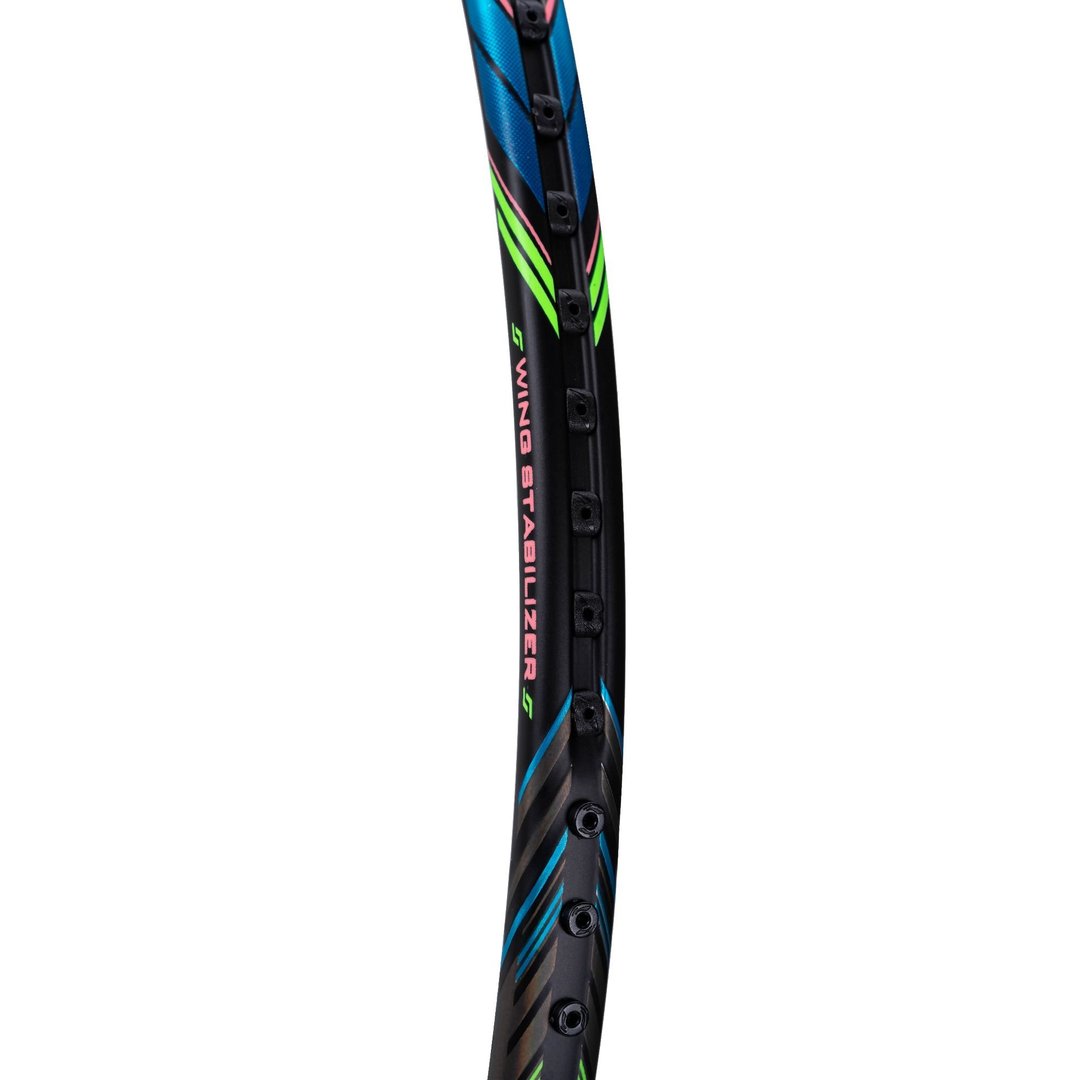 Close up of Aeronaut 5000 Badminton racket frame features by Li-ning studio
